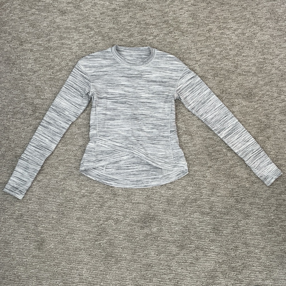 Lululemon Close to Crossing Long Sleeve Rulu